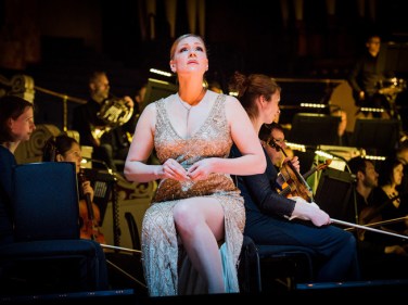 cropped_Salome_6_654x490px